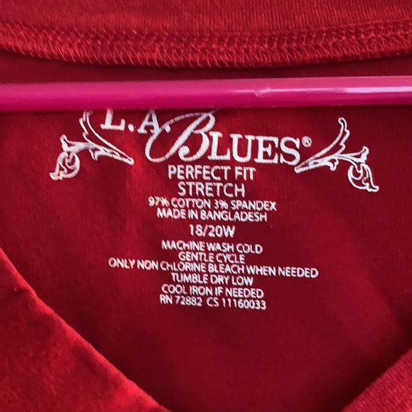 L.A. Blues perfect fit stretch top Red 18/20W - Picture 3 of 4